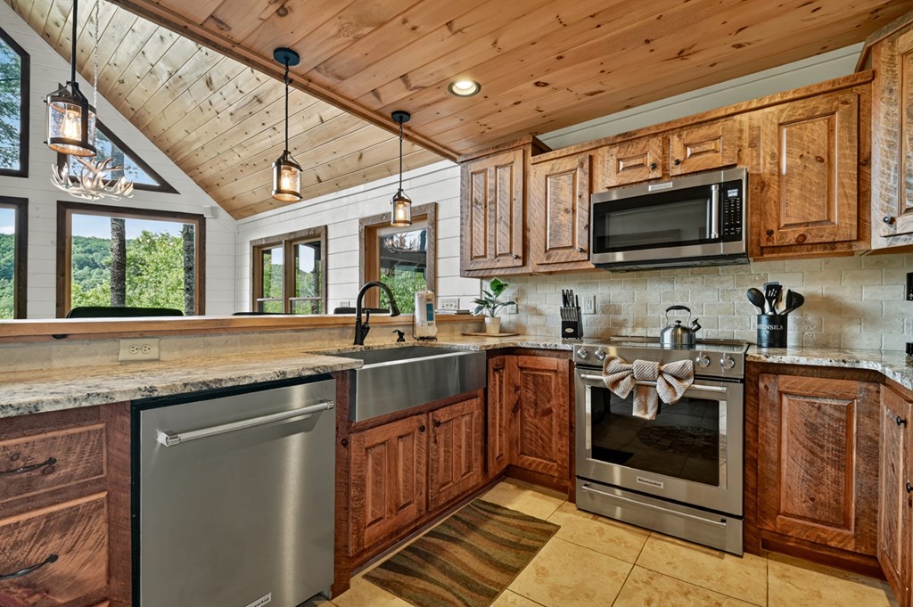 255 Indian Ridge Road Epworth, GA 30541 - Photo 14 of 65