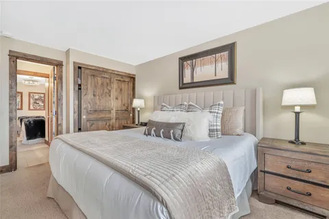$2,400,000 | 2420 Ski Trail Lane, Unit 308, Steamboat Springs, CO 80487