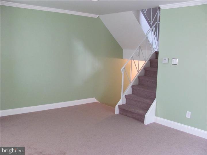 10815 Proctor Road Philadelphia, PA 19116 - Photo 6 of 22 Living Room