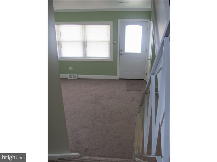 10815 Proctor Road Philadelphia, PA 19116 - Photo 7 of 22 Living Room