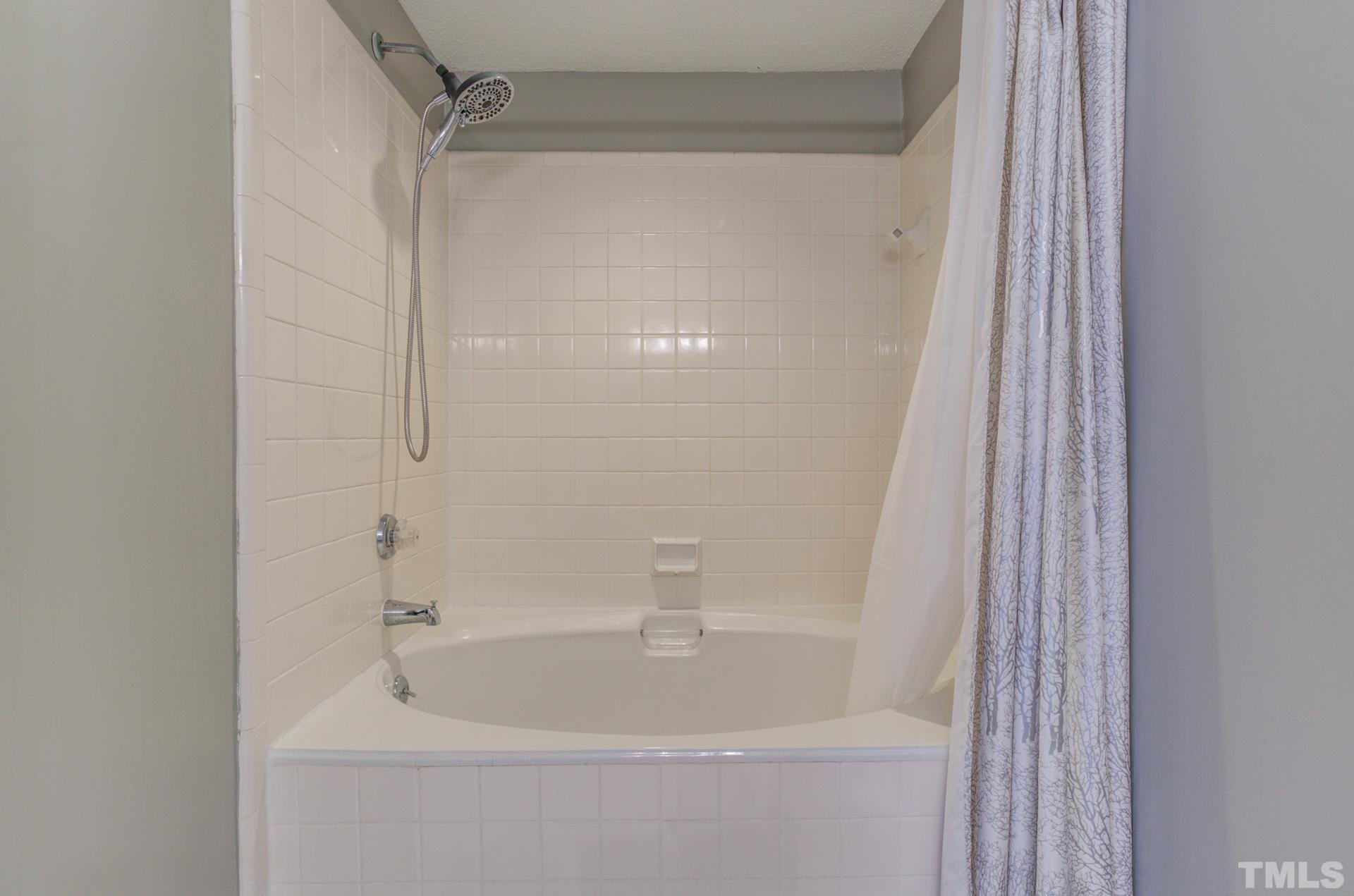 1424 Quarter Point Raleigh, NC 27615 - Photo 19 of 25