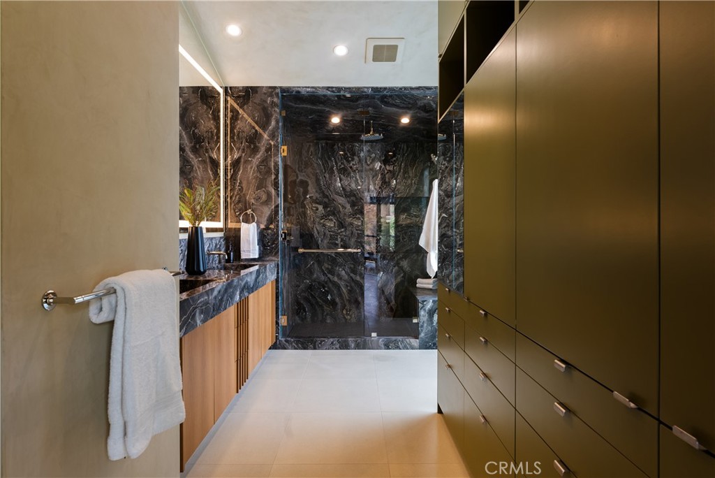 21656 Las Flores Heights Road Malibu, CA 90265 - Photo 27 of 71