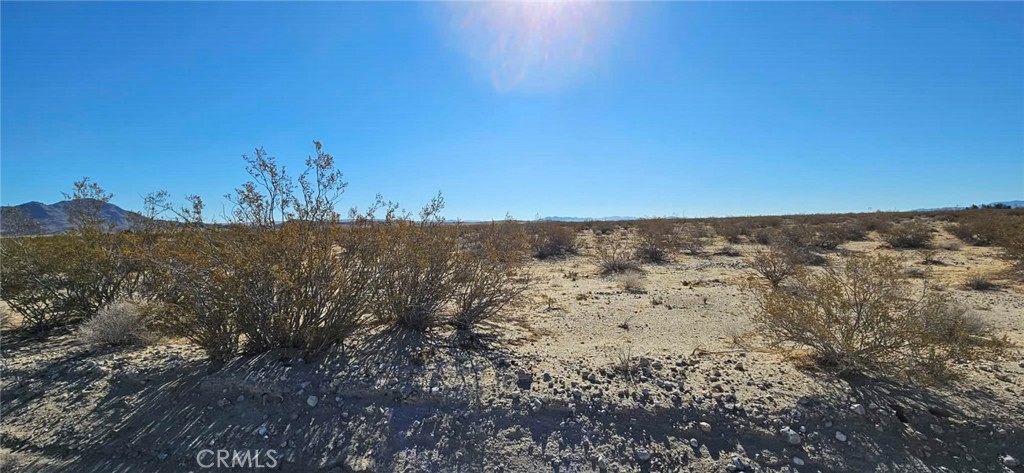 800 Green Rock Mine Road Lucerne Valley, CA 92356 - Photo 12 of 15