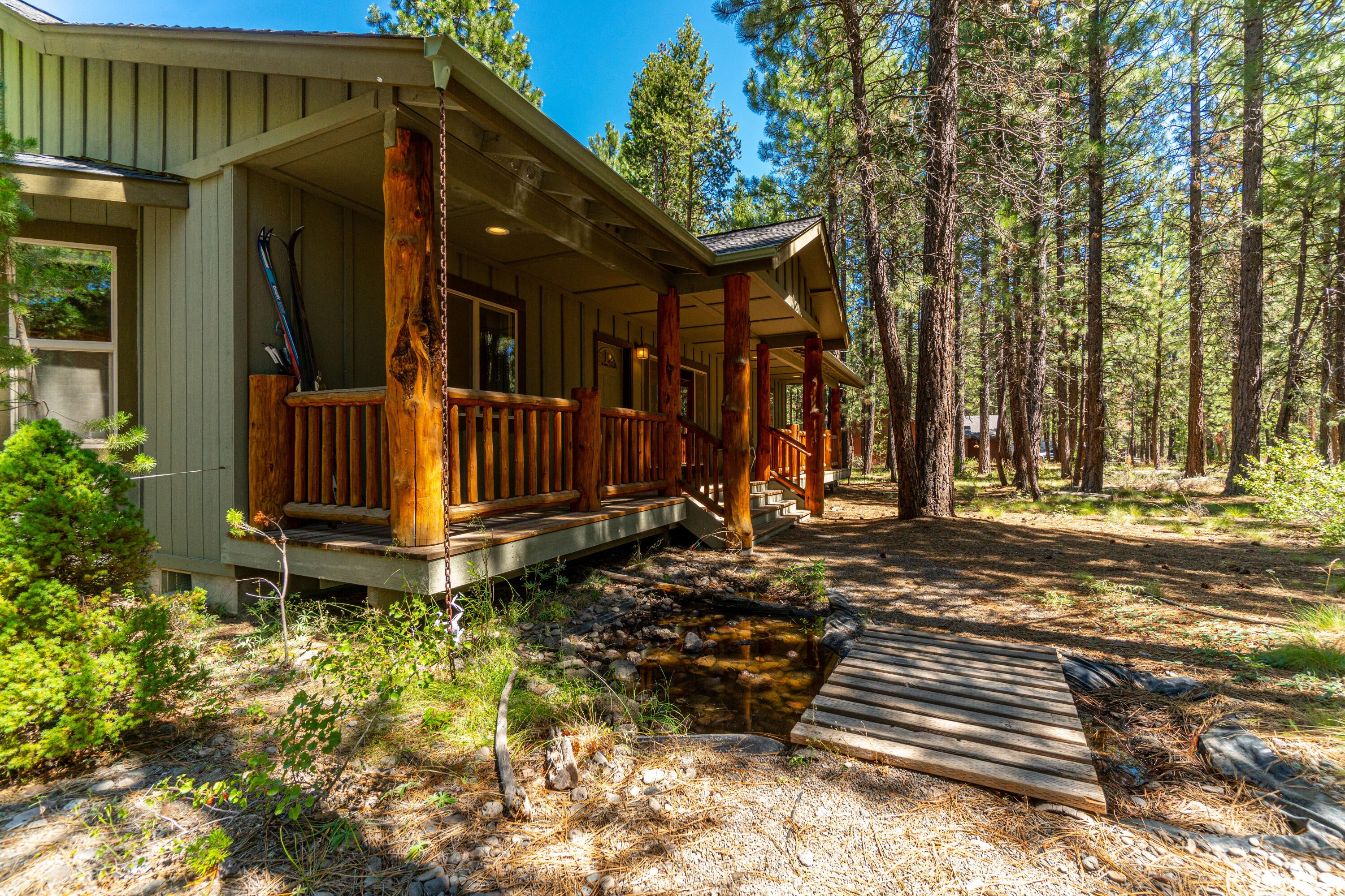 16940 Jacinto Road Bend, OR 97707 - Photo 26 of 26 RileyVisuals-3