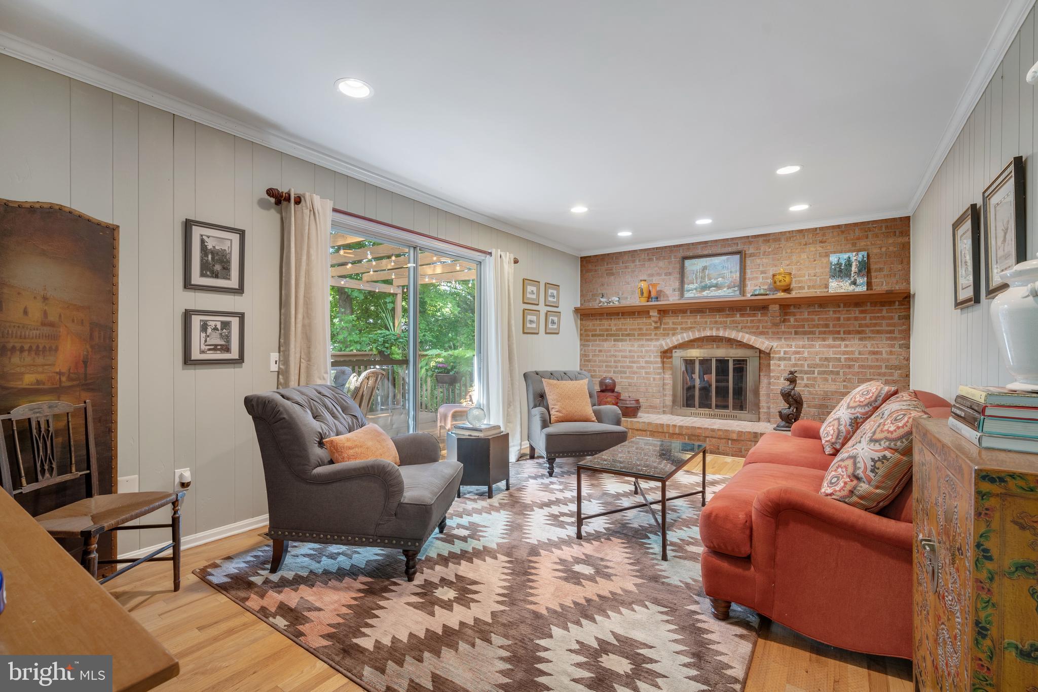 309 Opera Court Silver Spring, MD 20901 - Photo 19 of 49 Family Room