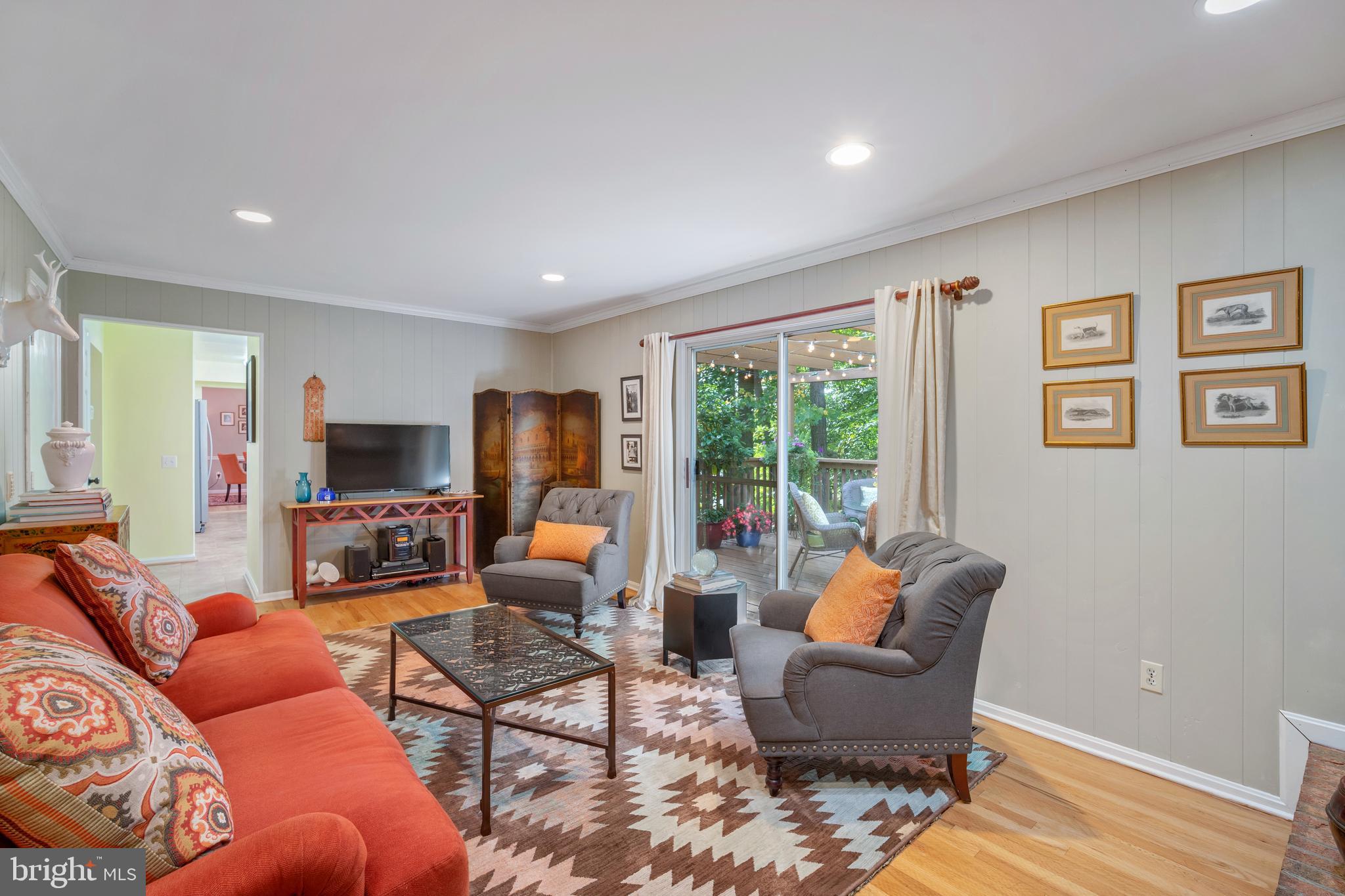 309 Opera Court Silver Spring, MD 20901 - Photo 20 of 49 Family Room