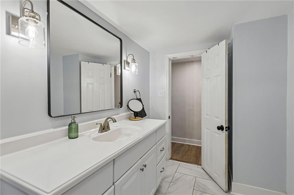706 Naysmith Road North Versailles, PA 15137 - Photo 19 of 50 Full bath another view