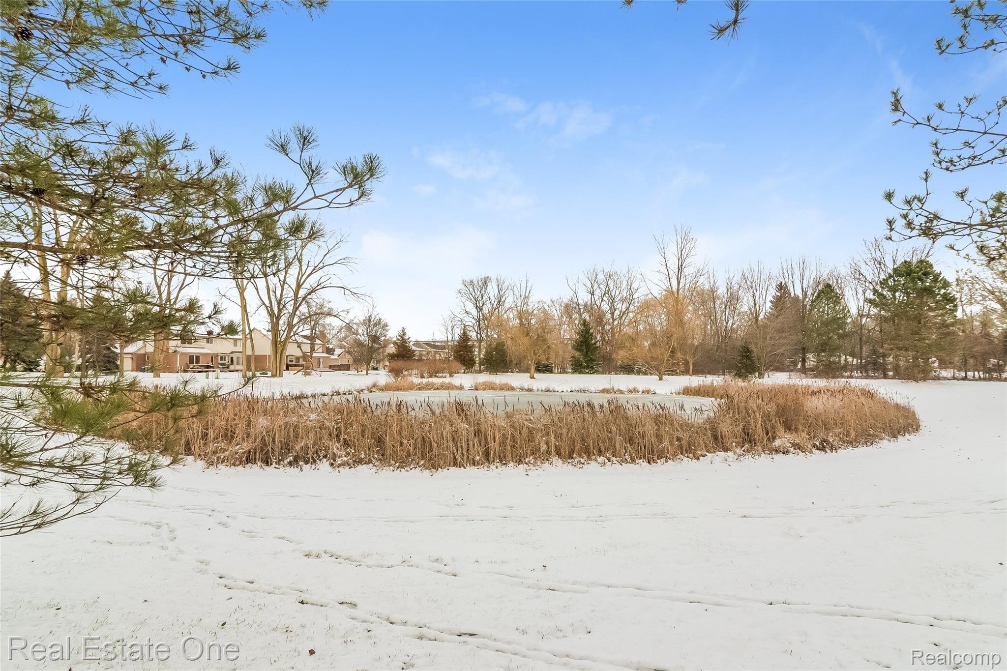 6664 Raintree Drive Canton, MI 48187 - Photo 39 of 43 045-photo-exterior-8820842.jpg