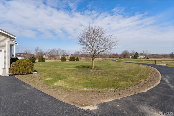 $285,000 | 7586 State Route, Perry, NY 14530