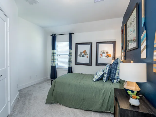 $4,500 | 13210 Wood Leaf Park, Tomball, TX 77375