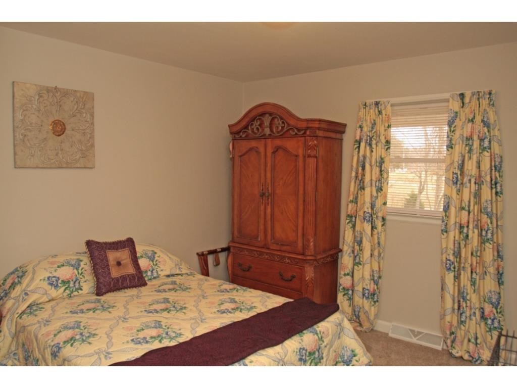 2627 Mebane Oaks Road Mebane, NC 27302 - Photo 13 of 24 Gallery Image 13