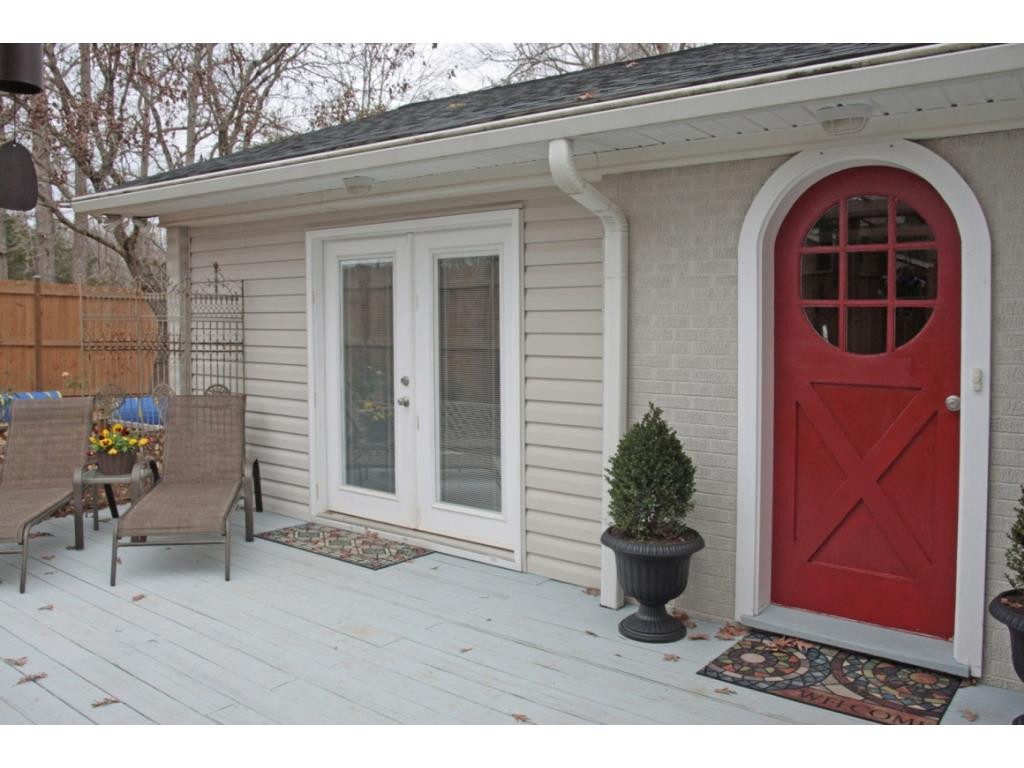 2627 Mebane Oaks Road Mebane, NC 27302 - Photo 16 of 24 Gallery Image 16