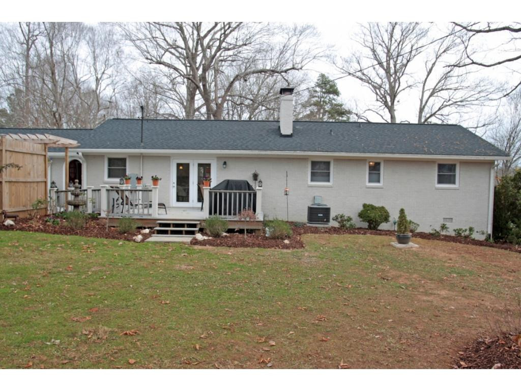 2627 Mebane Oaks Road Mebane, NC 27302 - Photo 17 of 24 Gallery Image 17