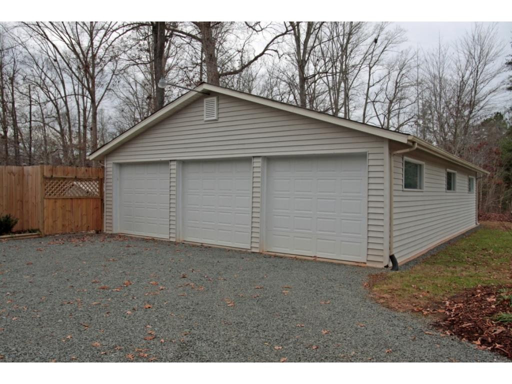 2627 Mebane Oaks Road Mebane, NC 27302 - Photo 21 of 24 Gallery Image 21