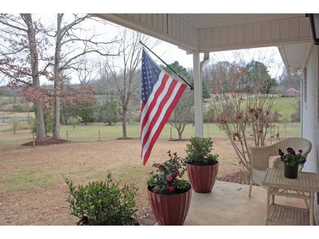 2627 Mebane Oaks Road Mebane, NC 27302 - Photo 3 of 24 Gallery Image 3