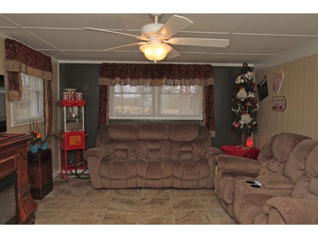 2627 Mebane Oaks Road Mebane, NC 27302 - Photo 5 of 24 Gallery Image 5