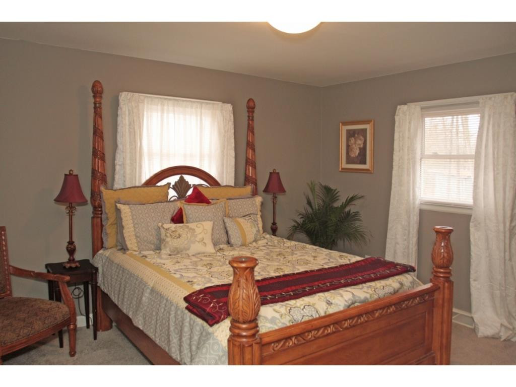 2627 Mebane Oaks Road Mebane, NC 27302 - Photo 9 of 24 Gallery Image 9