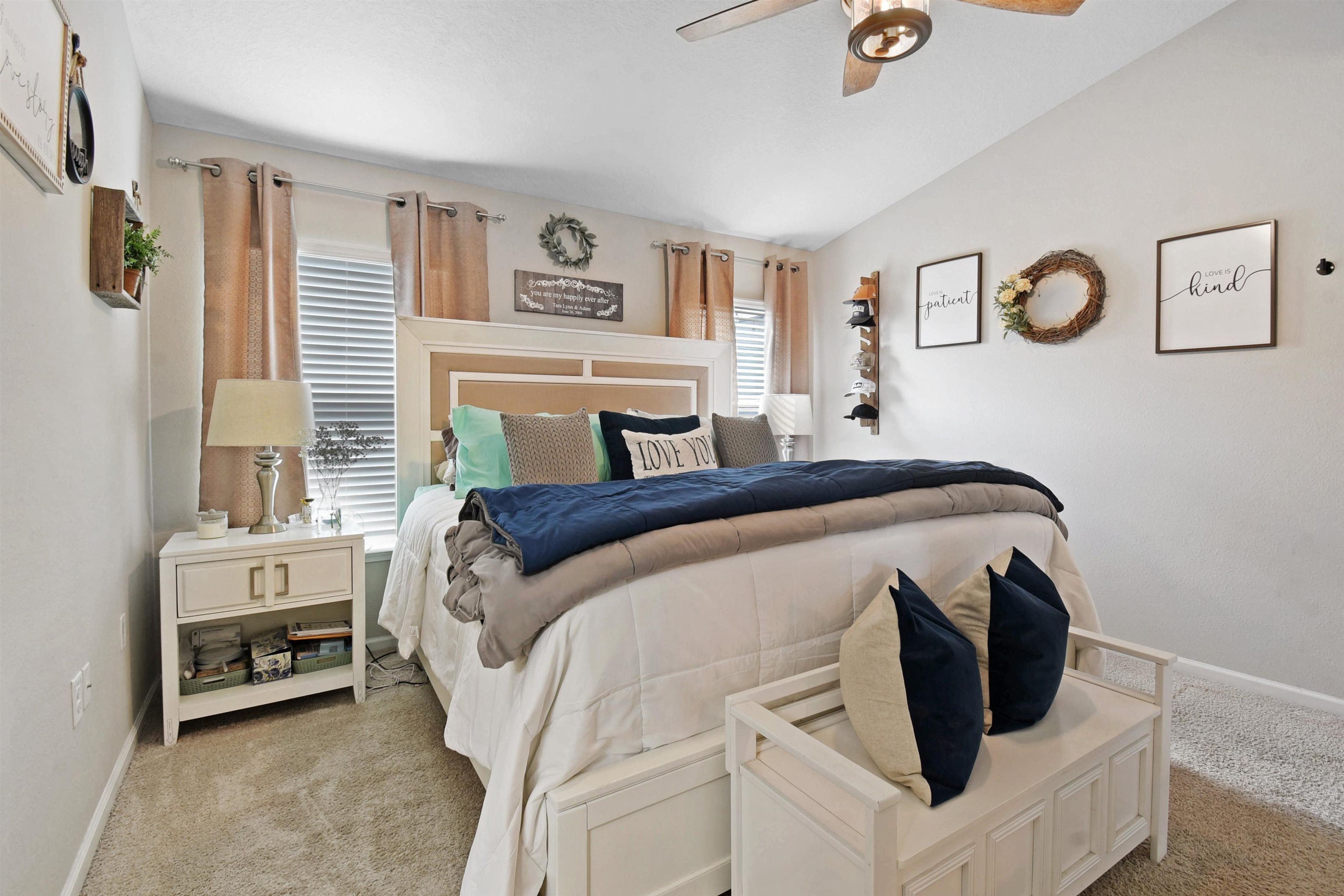 362 South Hamilton Springs Road St. Augustine, FL 32084 - Photo 16 of 37 a bedroom with a bed and a window