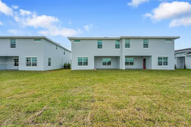 $4,600 | 19560 Whispering Creek Road, Unit 19560, Loxahatchee, FL 33470