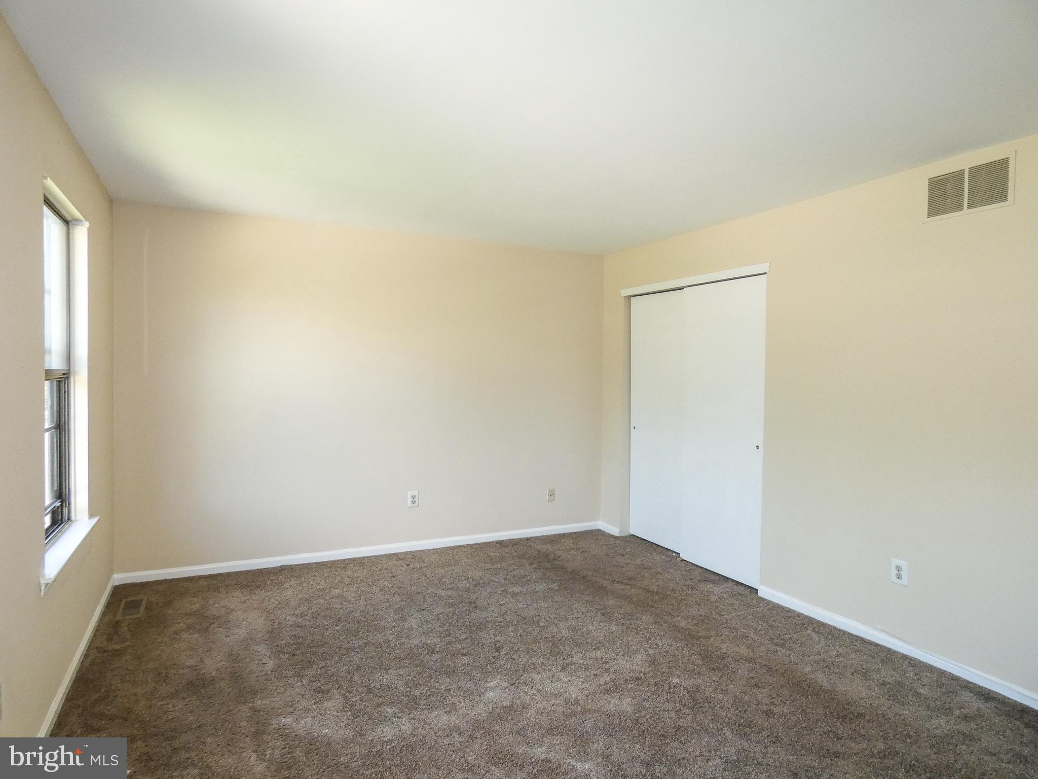 445 Old Erial Road Sicklerville, NJ 08081 - Photo 11 of 62