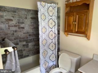 445 Old Erial Road Sicklerville, NJ 08081 - Photo 5 of 62