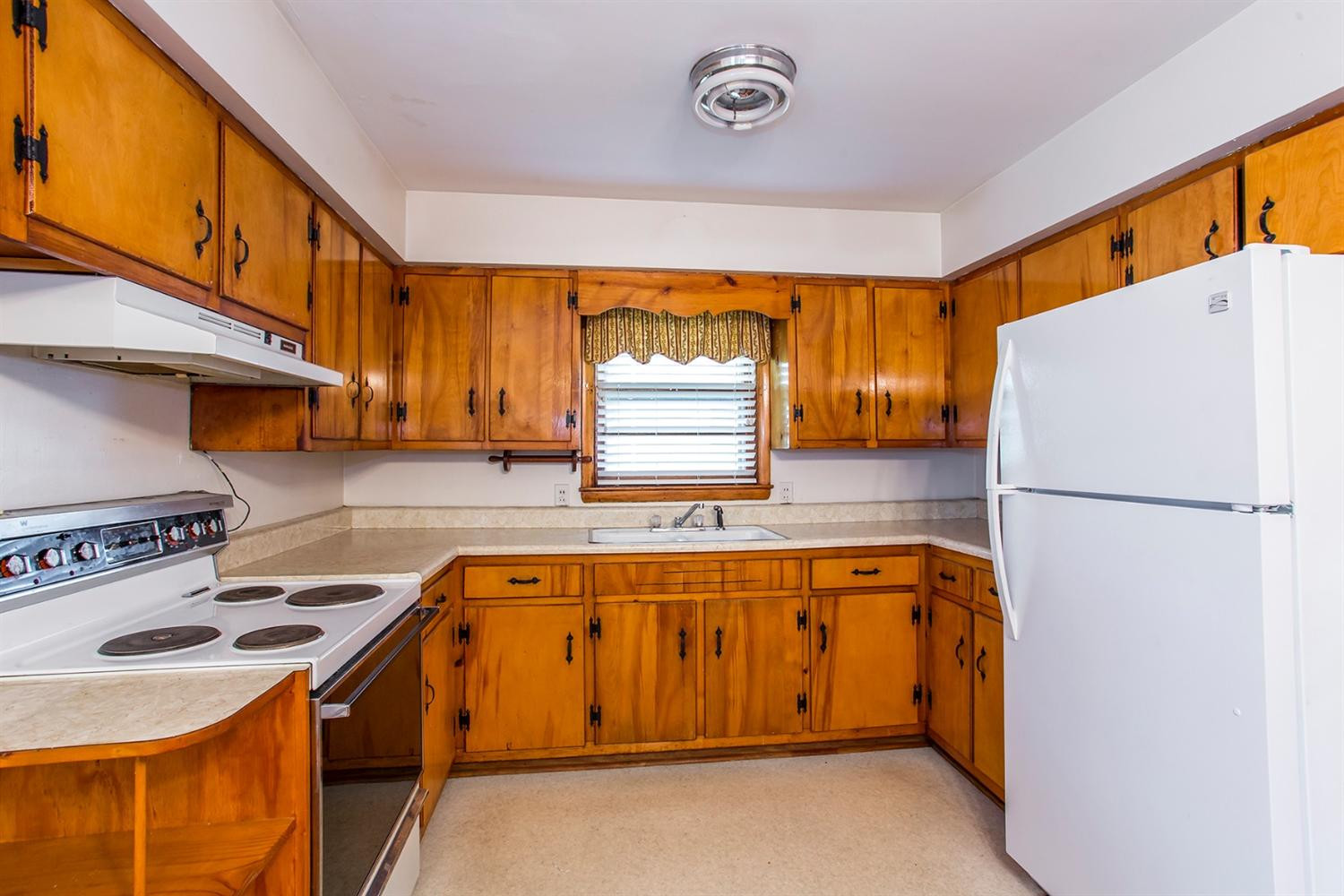 765 Red House Road Richmond, KY 40475 - Photo 8 of 22 Photo 8