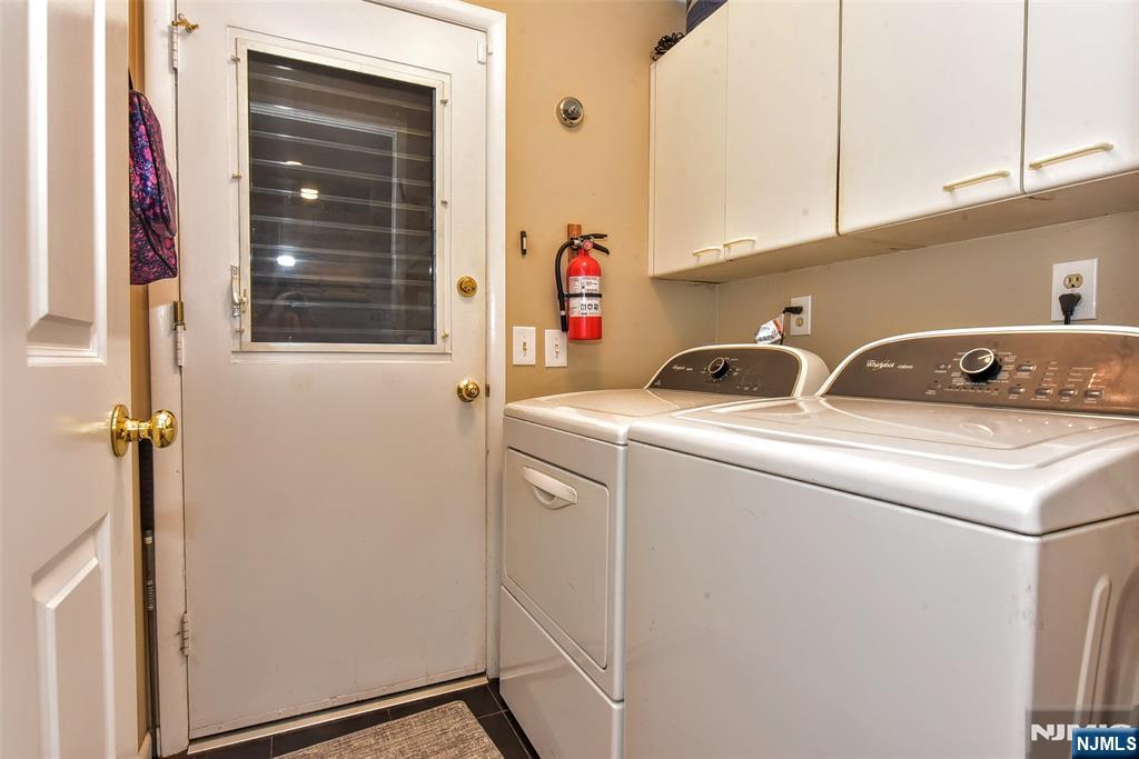 143 Fisher Road Mahwah, NJ 07430 - Photo 16 of 50