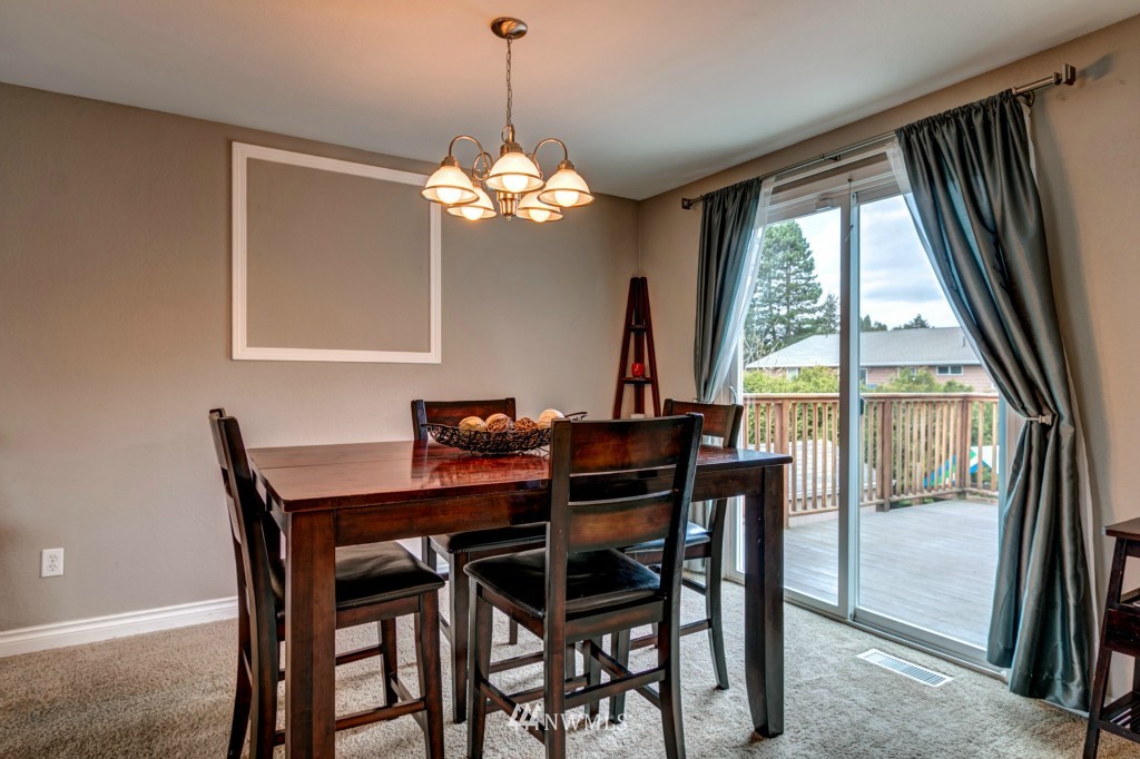 21616 7th Place West Bothell, WA 98021 - Photo 6 of 24