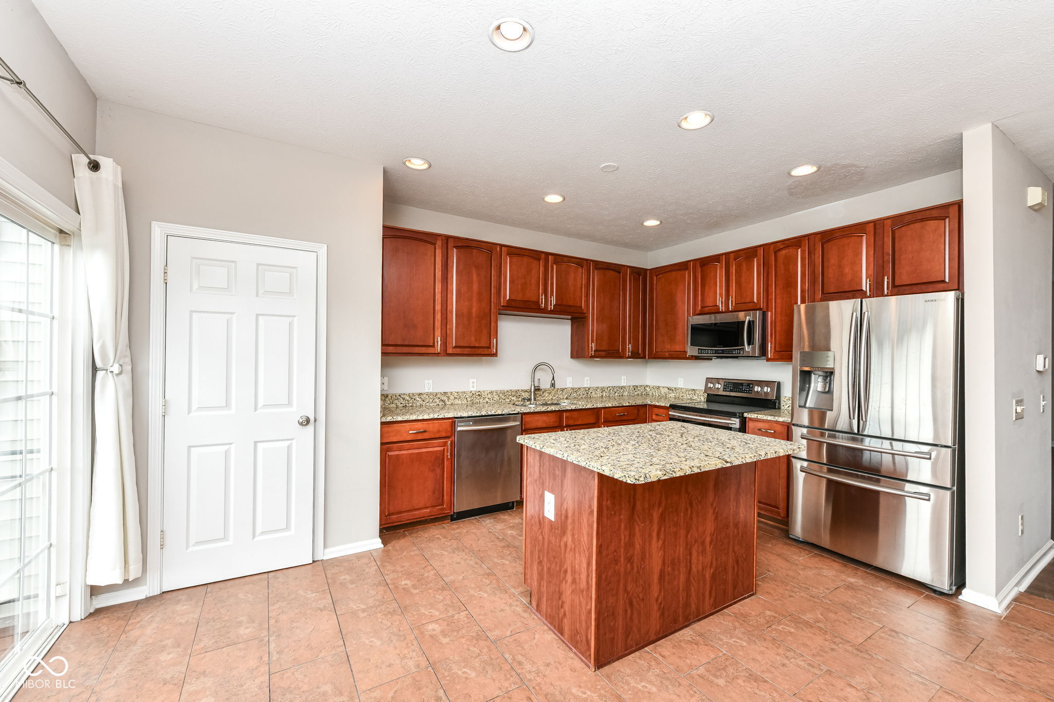 12032 Esty Way Carmel, IN 46033 - Photo 16 of 36