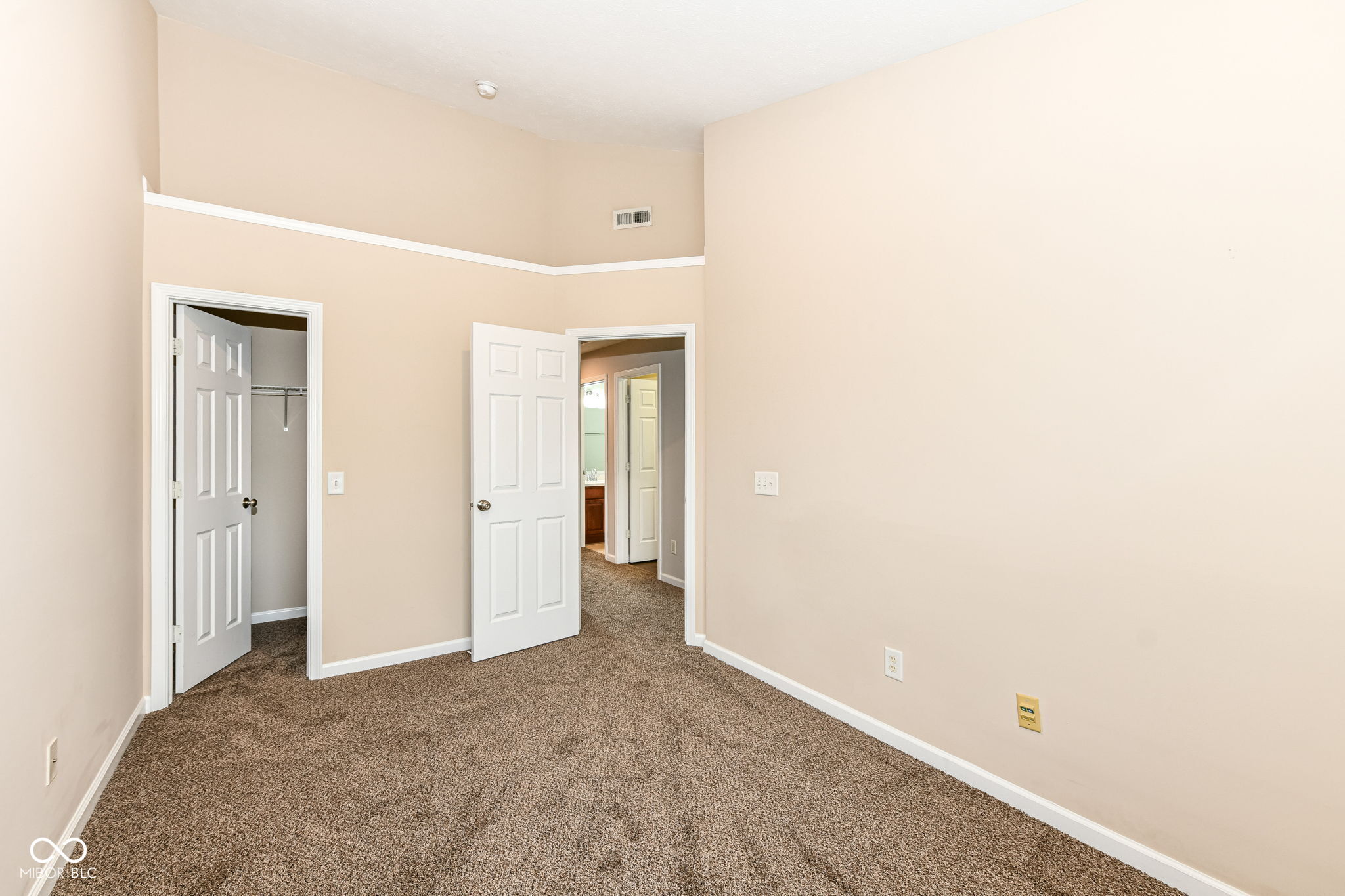 12032 Esty Way Carmel, IN 46033 - Photo 28 of 36