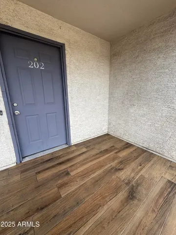 $1,400 | 156 North May, Unit 202, Mesa, AZ 85201