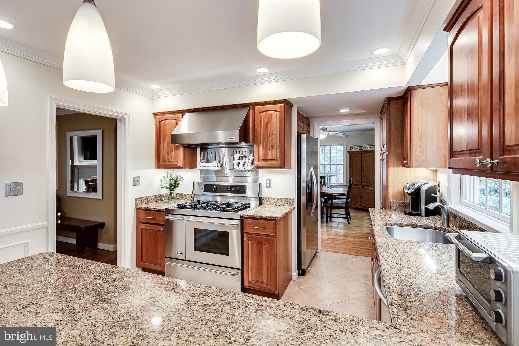 217 Old County Road Severna Park, MD 21146 - Photo 14 of 52 Gallery Image 14