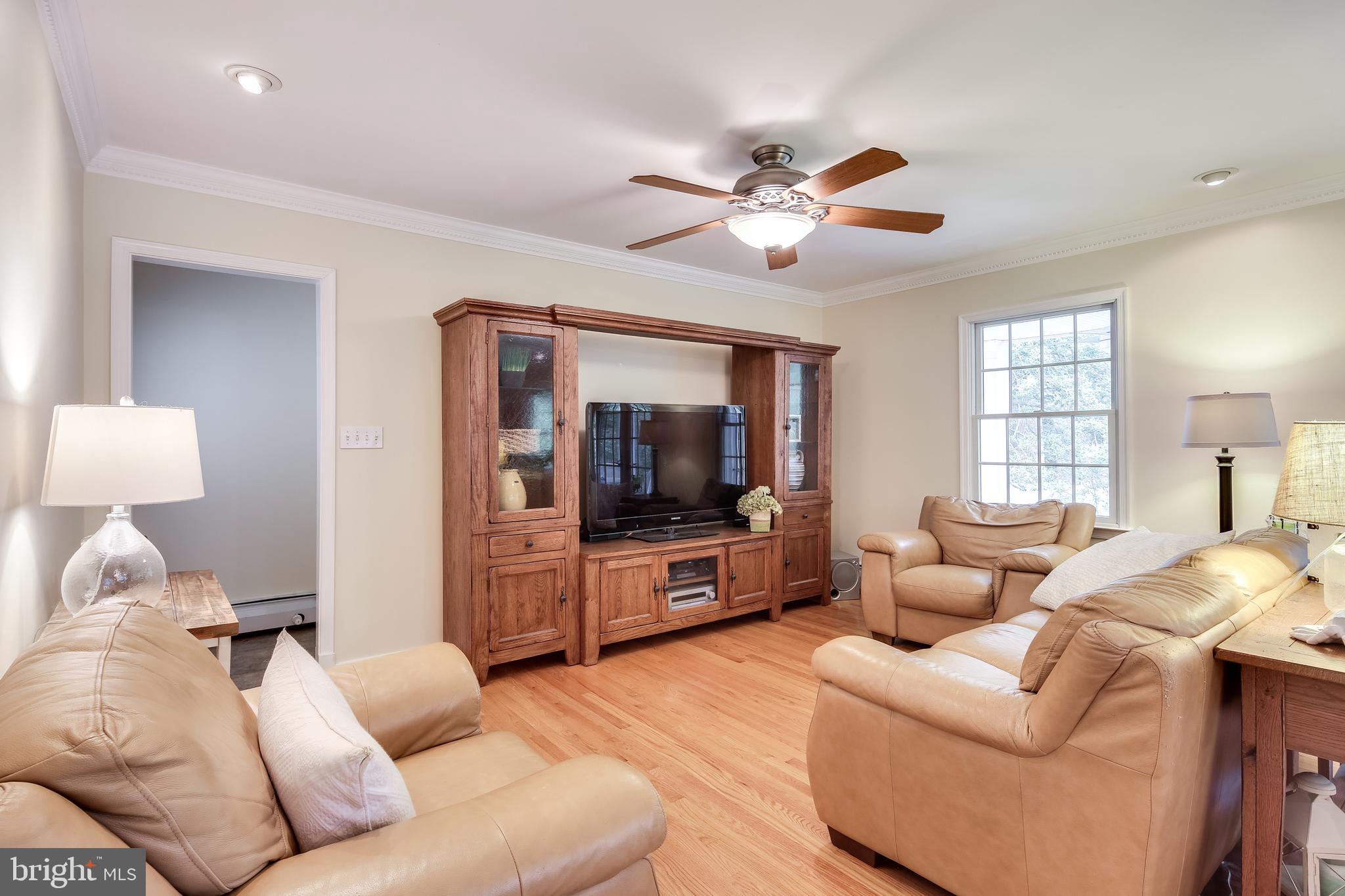 217 Old County Road Severna Park, MD 21146 - Photo 6 of 52 Gallery Image 6