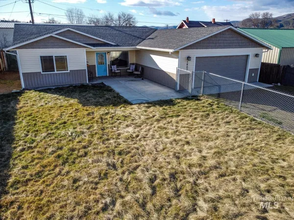 $289,000 | 1409 Highland Avenue, Clarkston, WA 99403