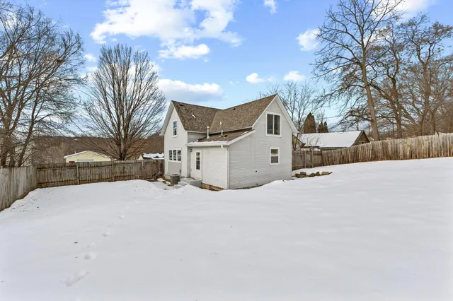 $279,900 | 438 North Washington Street, St. Croix Falls, WI 54024