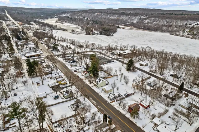 $279,900 | 438 North Washington Street, St. Croix Falls, WI 54024