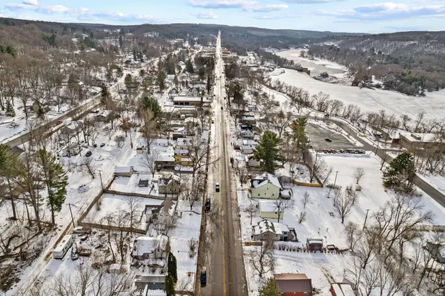 $279,900 | 438 North Washington Street, St. Croix Falls, WI 54024