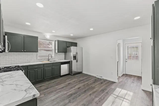 $279,900 | 438 North Washington Street, St. Croix Falls, WI 54024