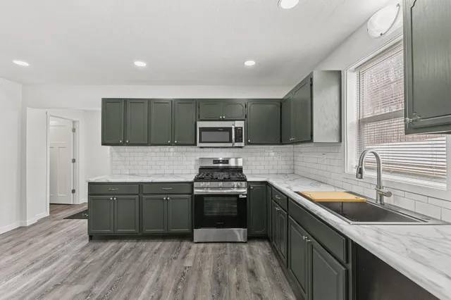 $279,900 | 438 North Washington Street, St. Croix Falls, WI 54024