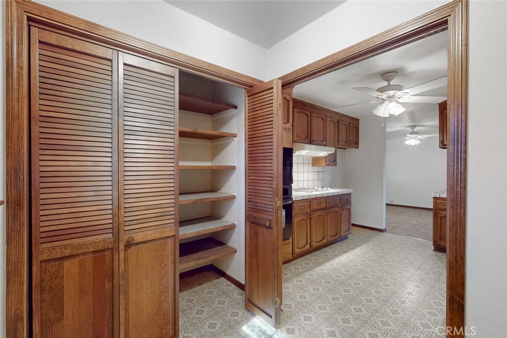 510 Indiana Street Gridley, CA 95948 - Photo 21 of 45 a room with storage and utility