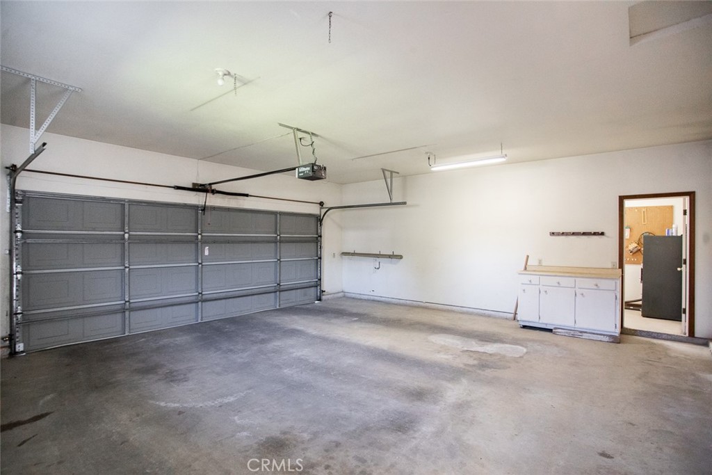 510 Indiana Street Gridley, CA 95948 - Photo 33 of 45 a view of a garage room