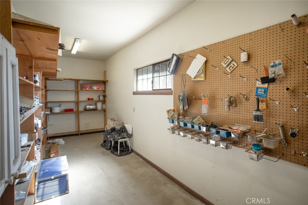 510 Indiana Street Gridley, CA 95948 - Photo 36 of 45 a view of a room with gym equipment