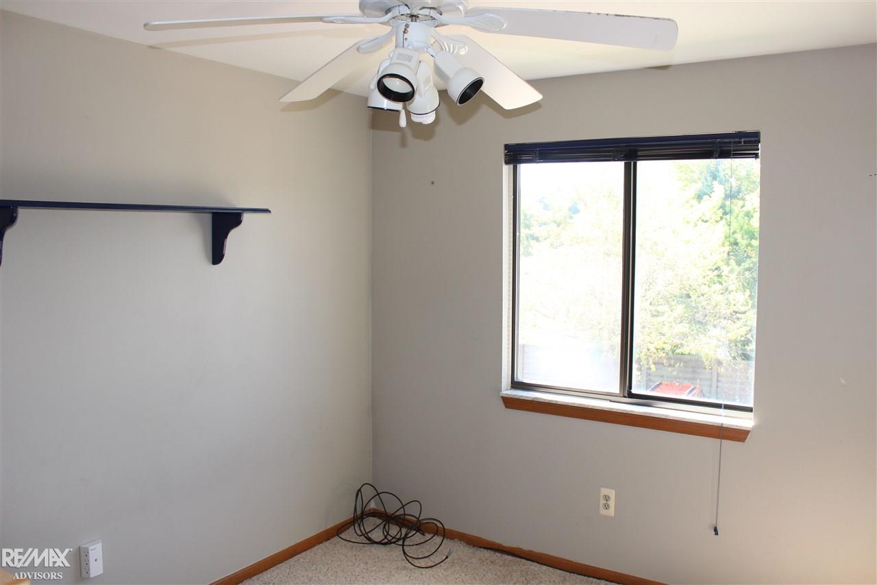 48576 Sugarbush Road, Unit 59 BLDG 6 Chesterfield, MI 48047 - Photo 9 of 12
