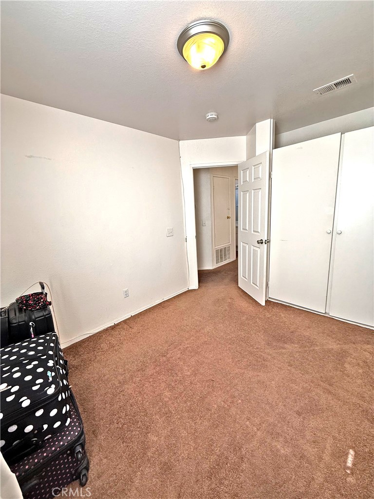13382 Fox Run Road Victorville, CA 92392 - Photo 28 of 36