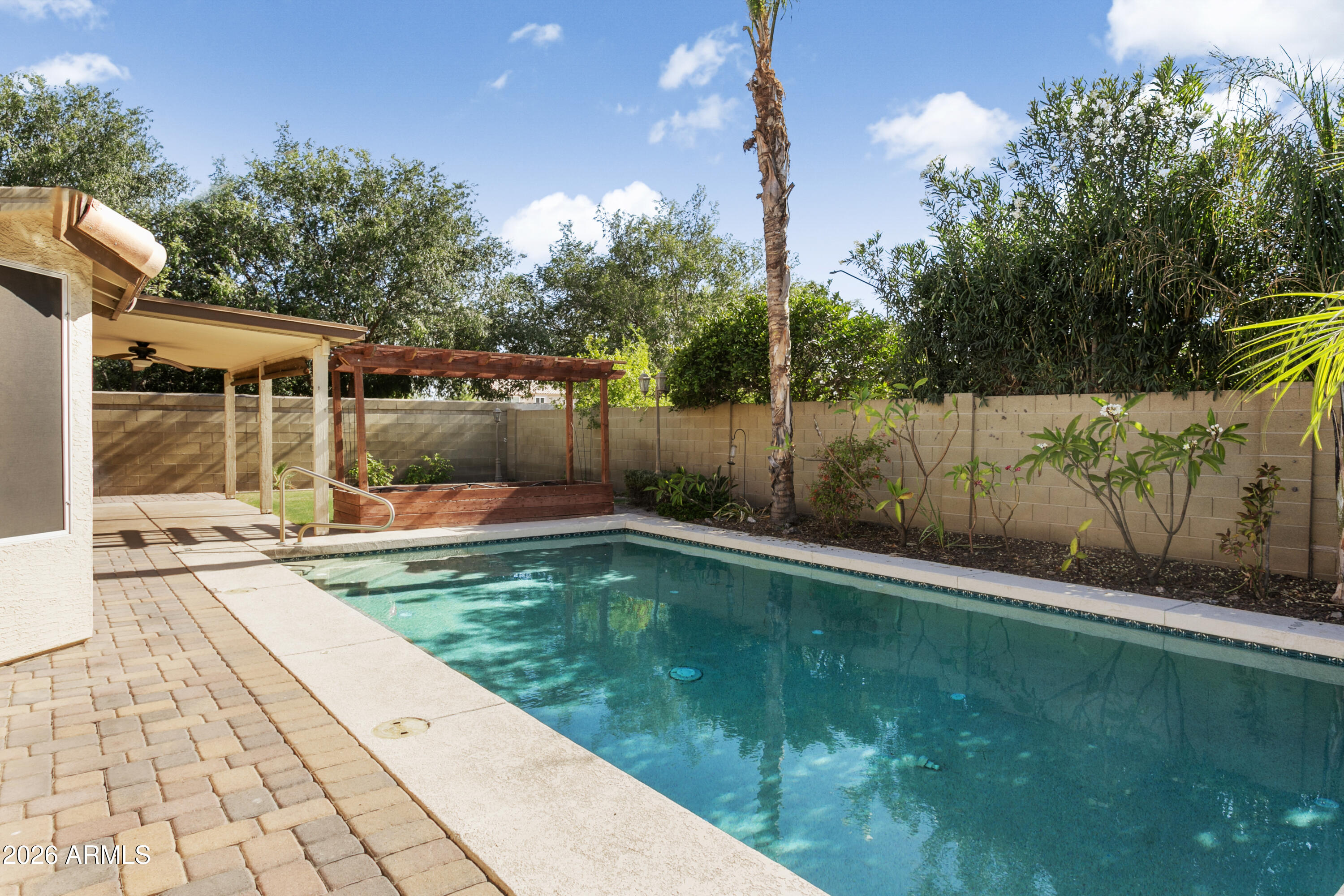 6 North Boulder Street Gilbert, AZ 85234 - Photo 27 of 39