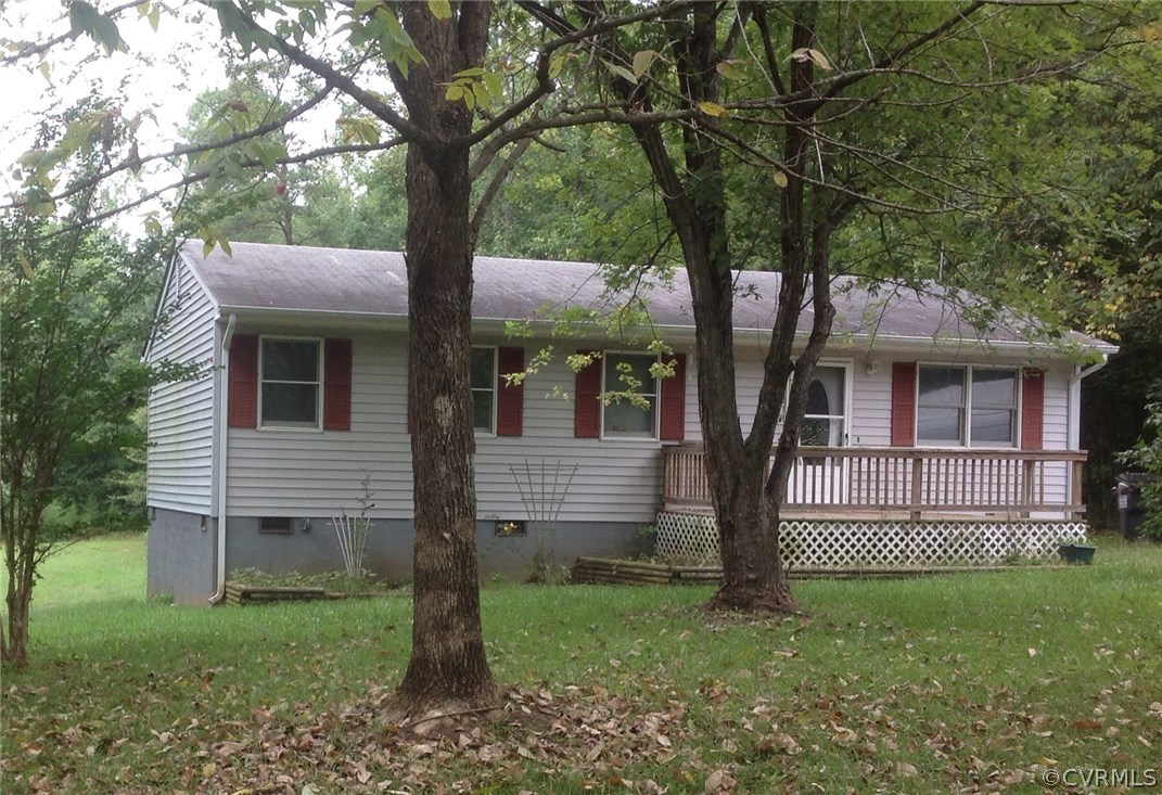 6692 Clark Road Powhatan, VA 23139 - Photo 3 of 19 Gallery Image 3