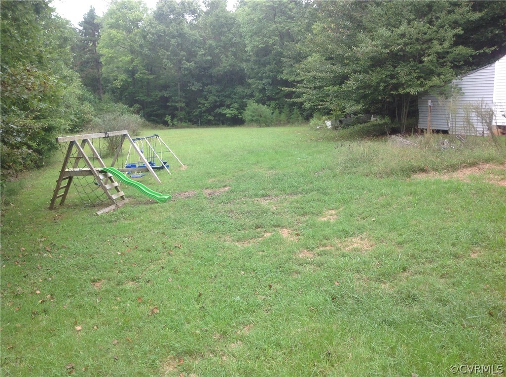 6692 Clark Road Powhatan, VA 23139 - Photo 5 of 19 Gallery Image 5