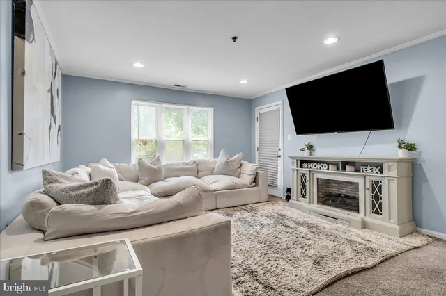 $189,000 | 613 Willings Way, New Castle, DE 19720