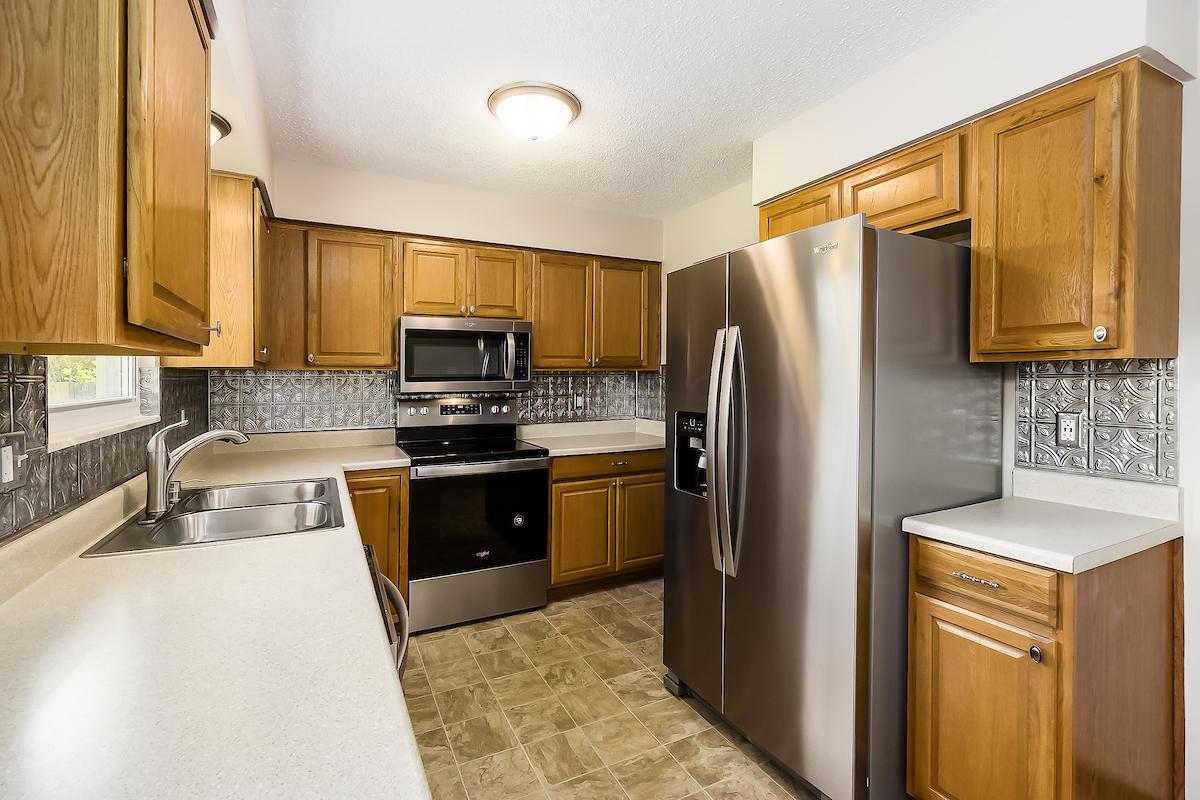 200 Summit Glen Road Southwest Pataskala, OH 43062 - Photo 15 of 38 Gallery Image 15