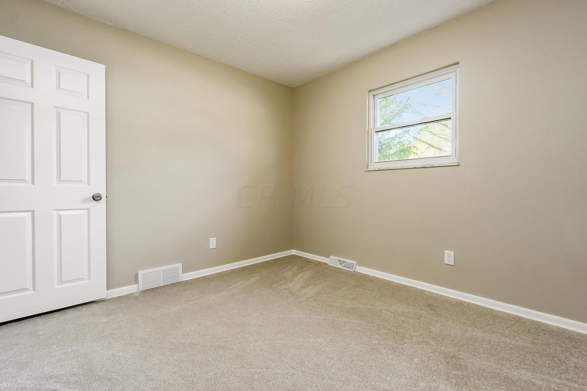 200 Summit Glen Road Southwest Pataskala, OH 43062 - Photo 27 of 38 Gallery Image 27